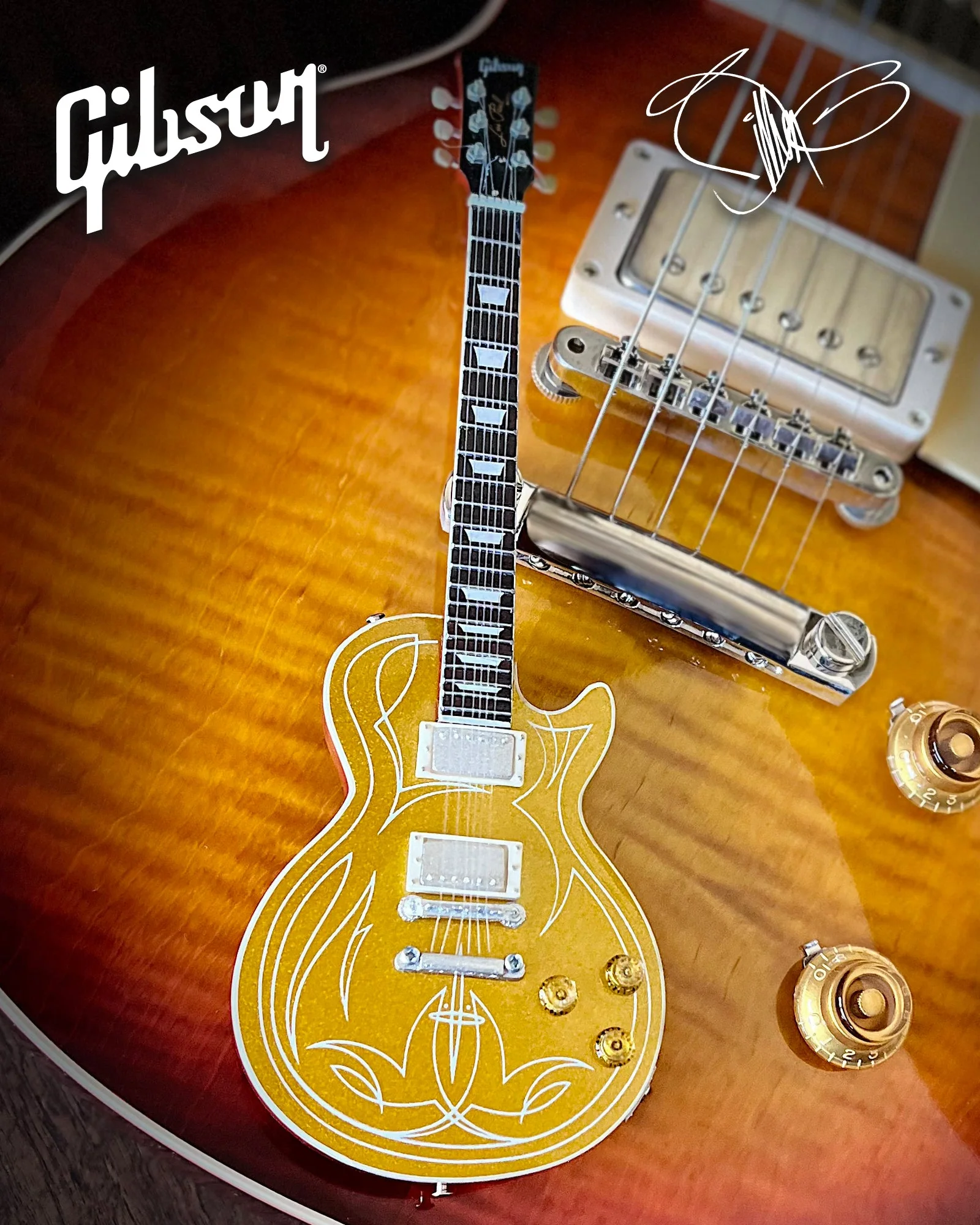 BILLY F GIBBONS - "PINSTRIPE" GIBSON LES PAUL GOLDTOP - MINI GUITAR - Image 2