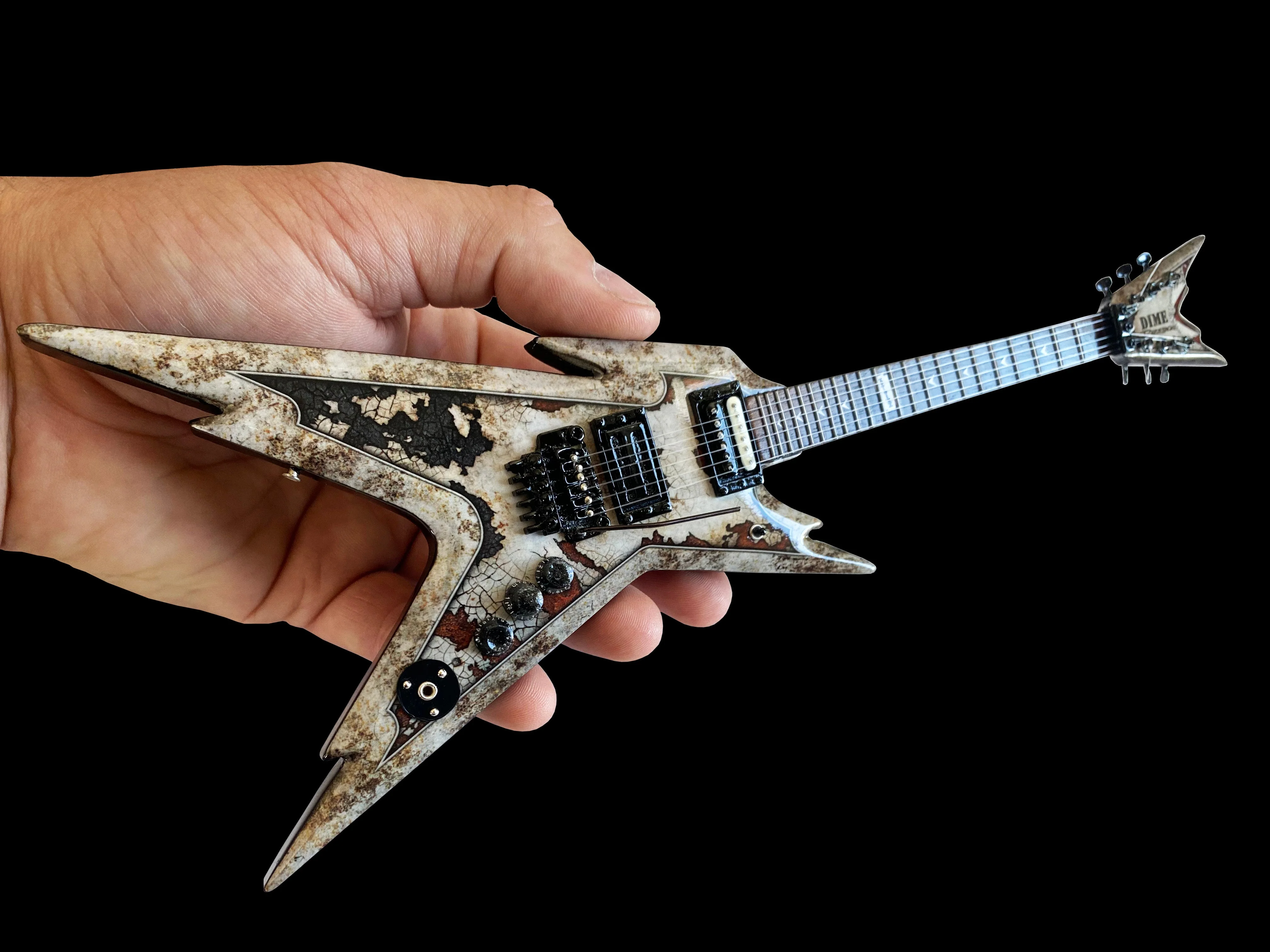 DEAN DIMEBAG - RUST RAZORBACK - MINI GUITAR - Image 4