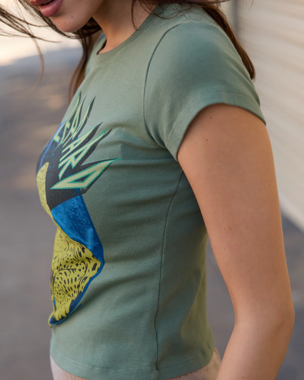 DEF LEPPARD - LOVE BITES CROPPED BABY TEE - Image 3