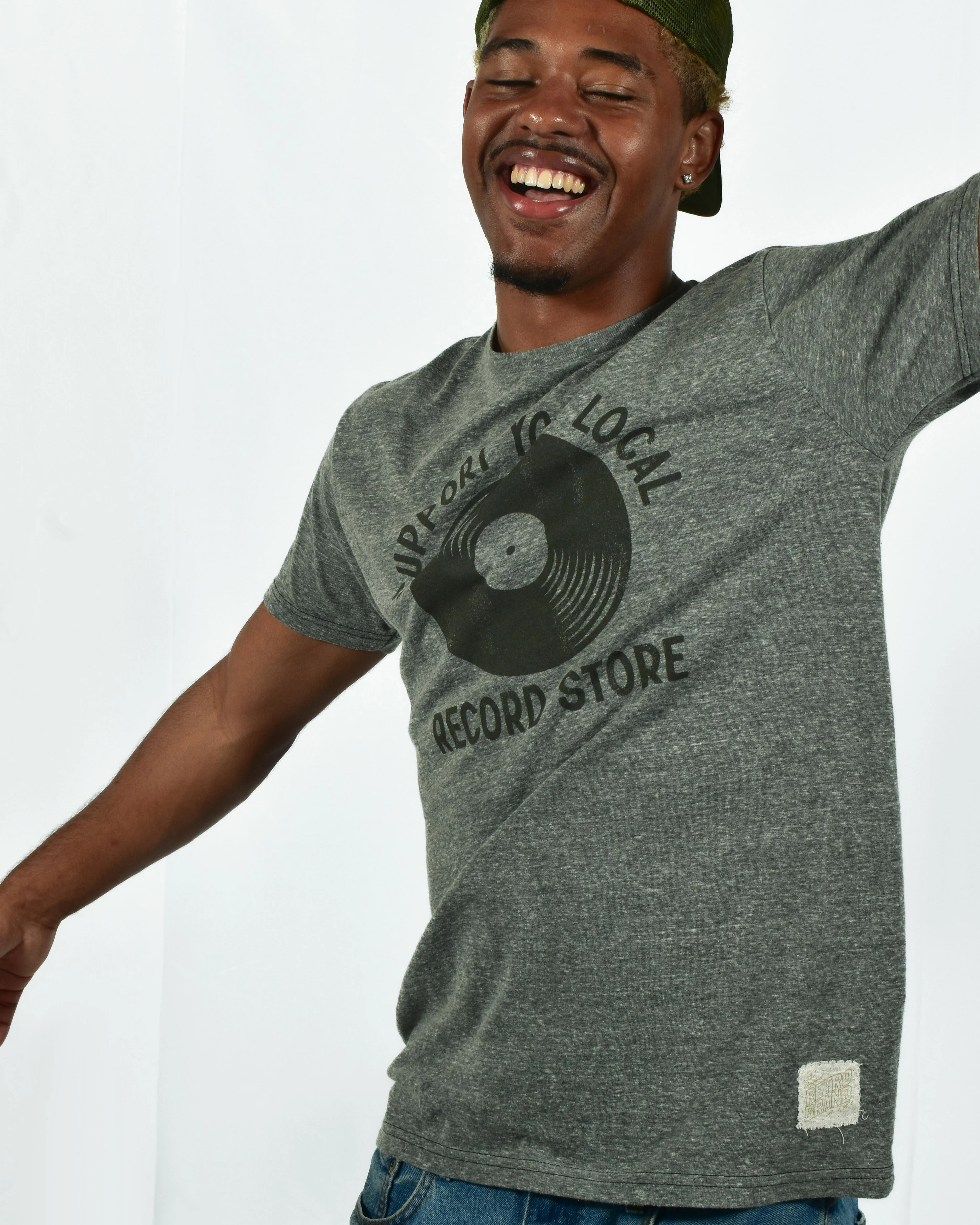 ROCK HALL SUPPORT YOUR LOCAL RECORD STORE GRAPHIC T-SHIRT - Image 4