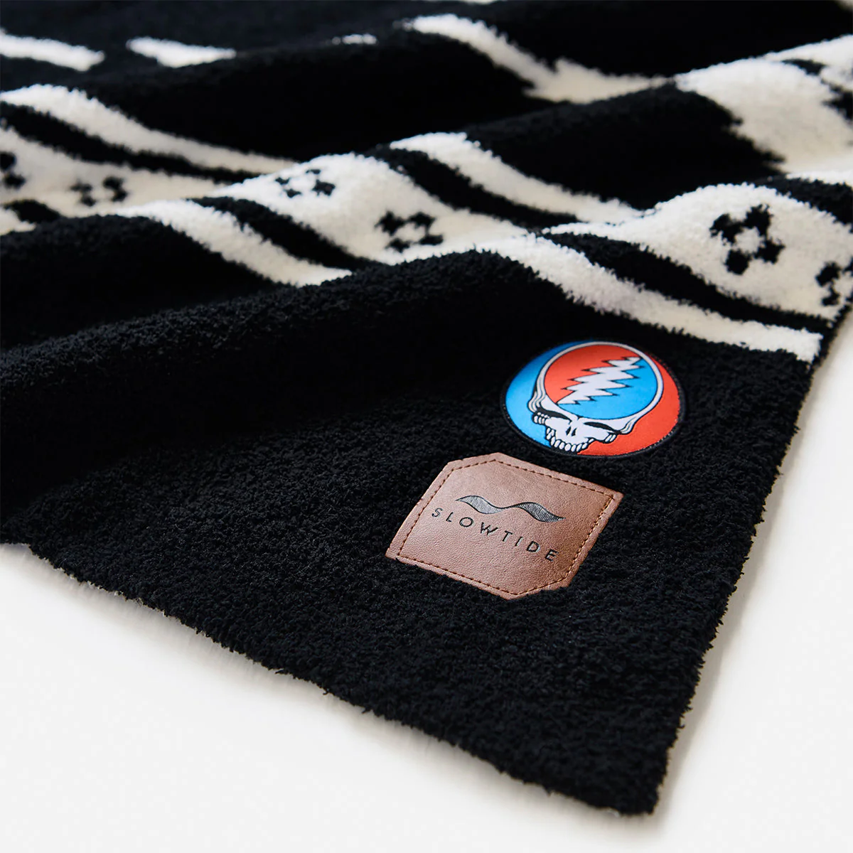 GRATEFUL DEAD x SLOWTIDE - FILLMORE PLUSH KNIT THROW BLANKET - Image 5