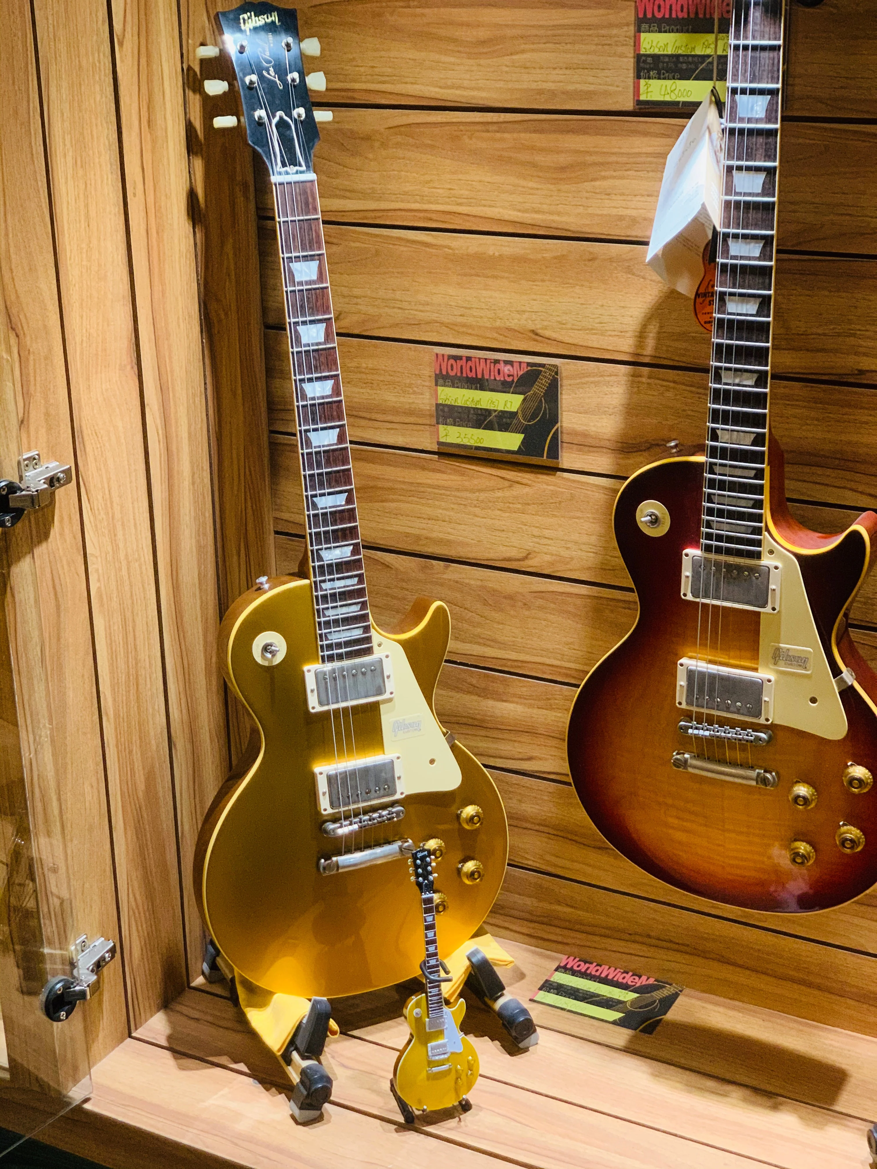 GIBSON - 1957 LES PAUL GOLD TOP - MINI GUITAR - Image 2
