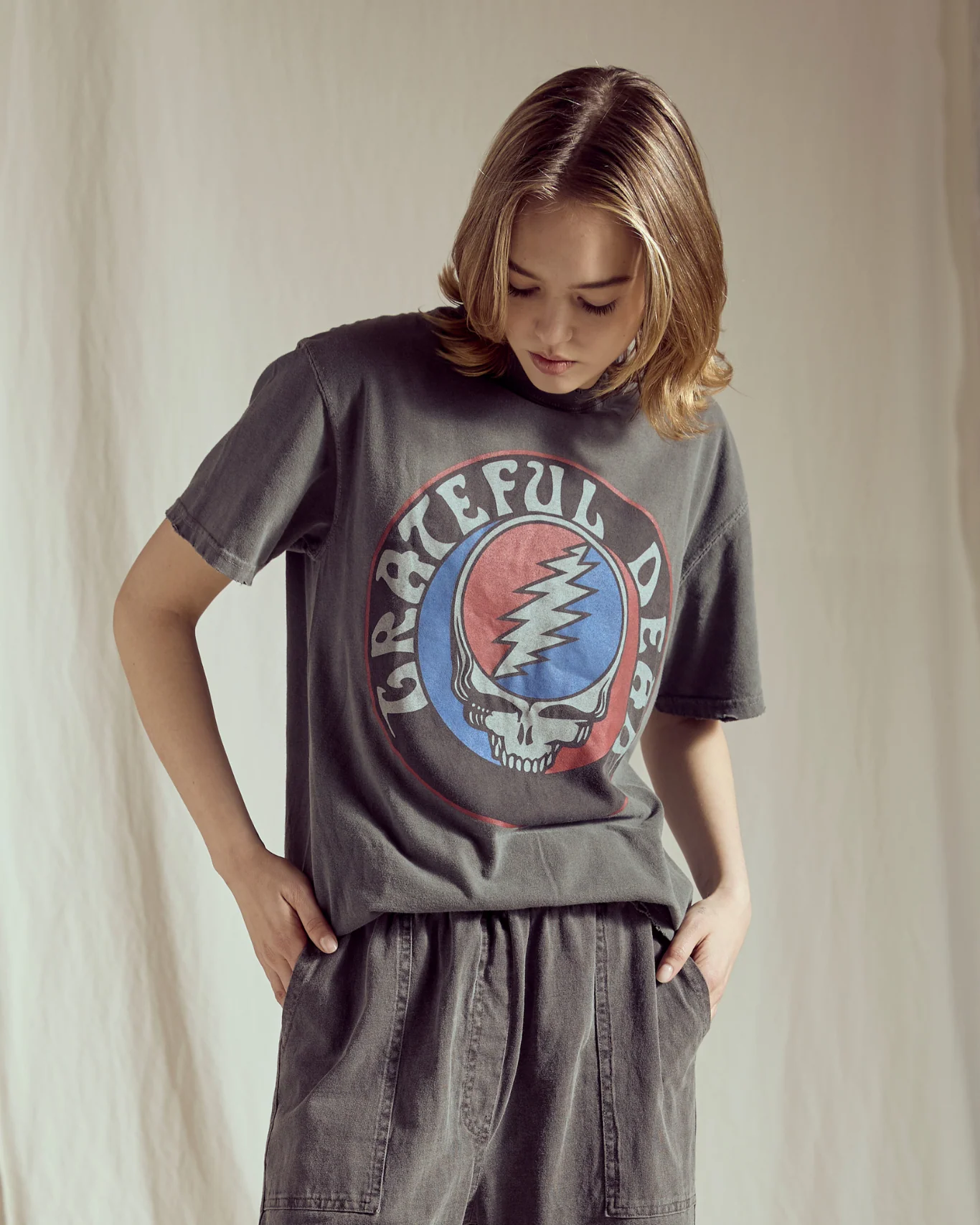 GRATEFUL DEAD - VINTAGE DISTRESSED T-SHIRT