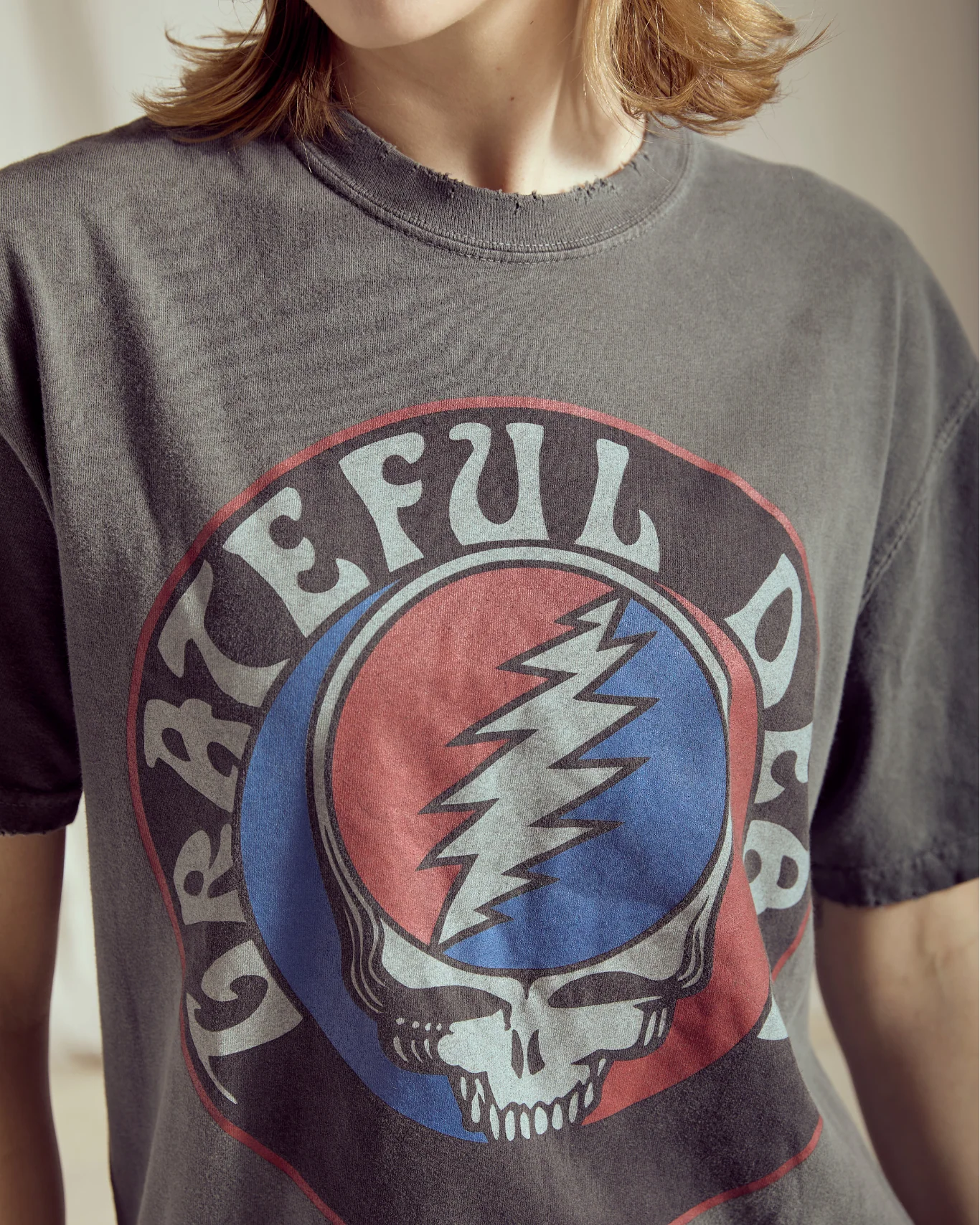 GRATEFUL DEAD - VINTAGE DISTRESSED T-SHIRT - Image 2
