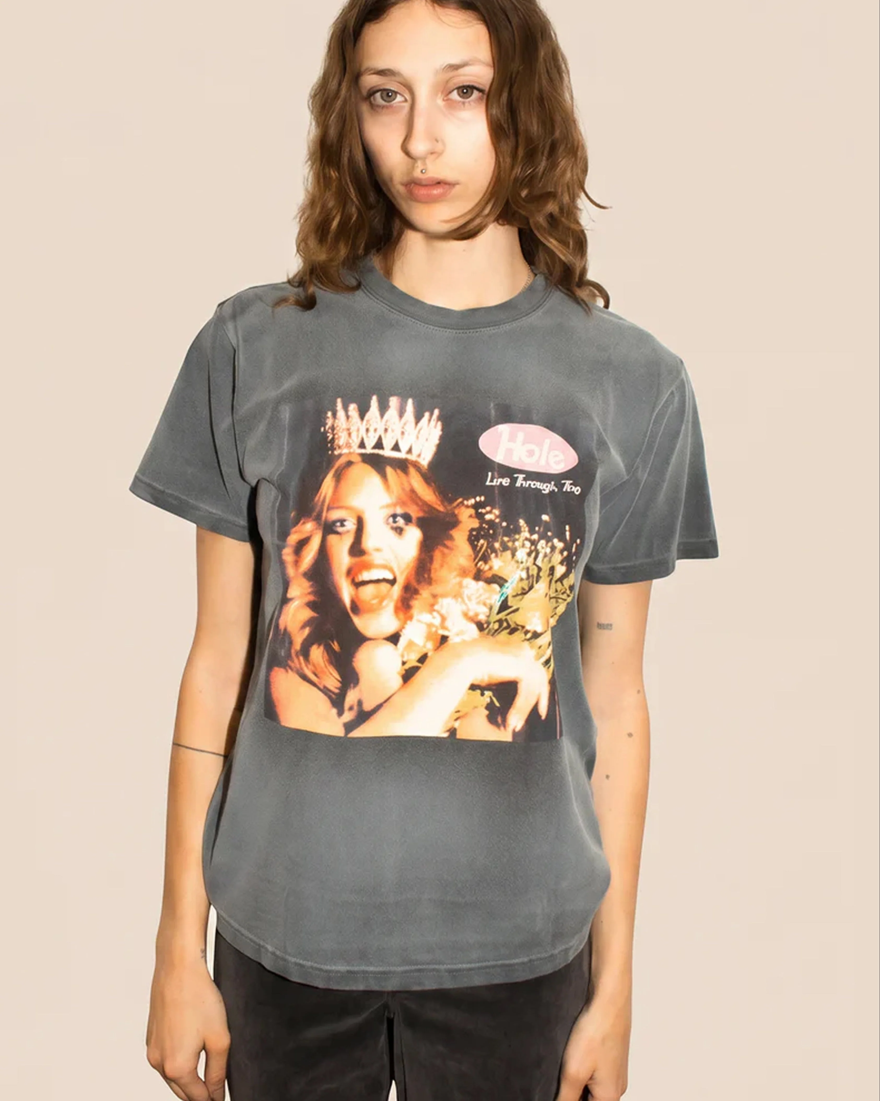 HOLE - LIVE THROUGH THIS UNISEX TEE - Image 3