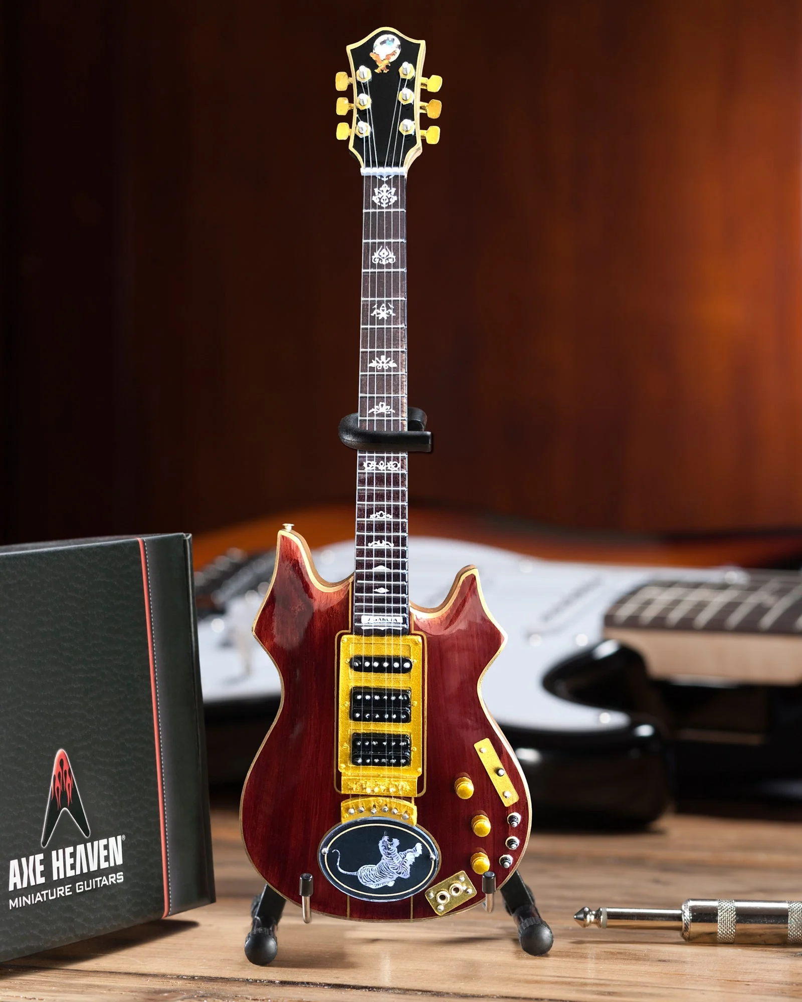 JERRY GARCIA™ - TIGER™ & ROSEBUD™ - SET OF 2 MINI GUITARS - Image 3
