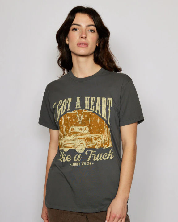 LAINEY WILSON - HEART LIKE A TRUCK T-SHIRT - Image 2