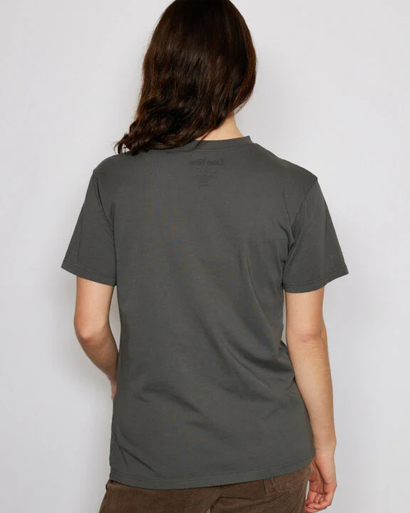 LAINEY WILSON - HEART LIKE A TRUCK T-SHIRT - Image 3