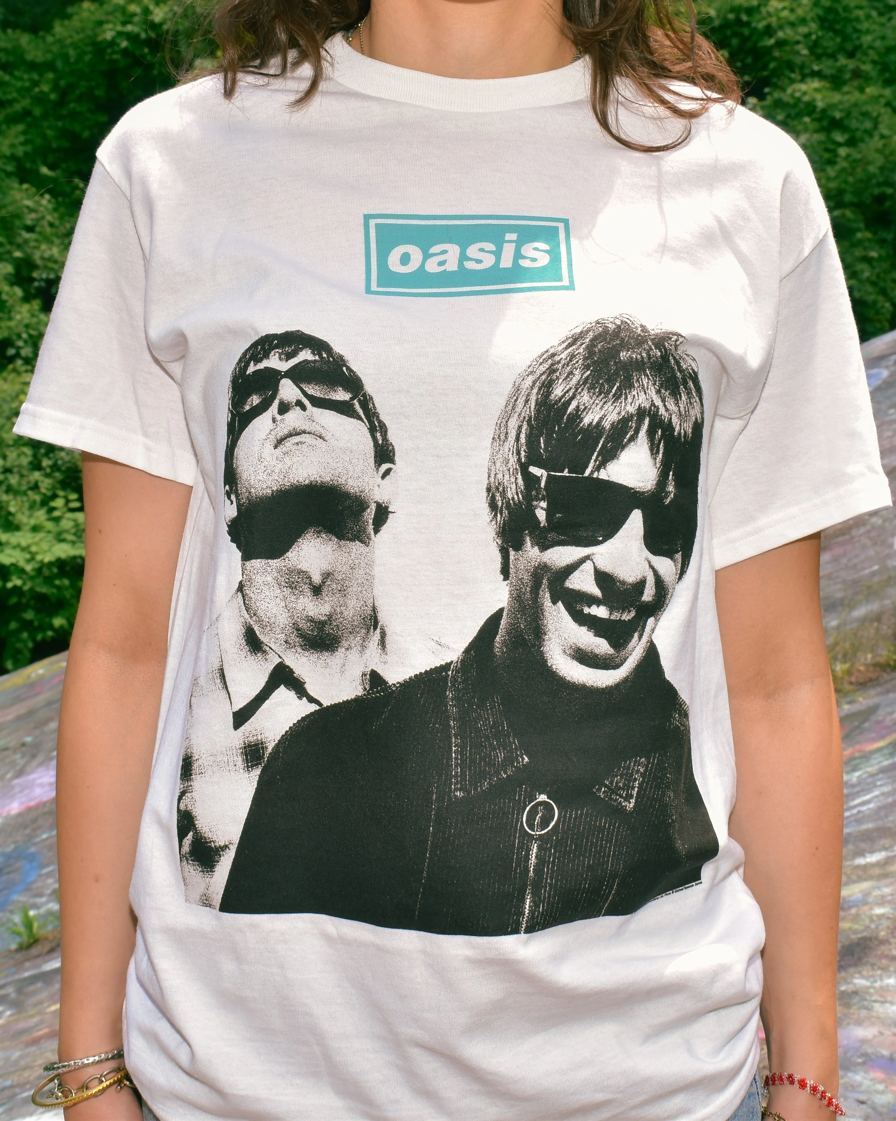 OASIS - COLUMBIA HOTEL PHOTO UNISEX T-SHIRT - Image 2