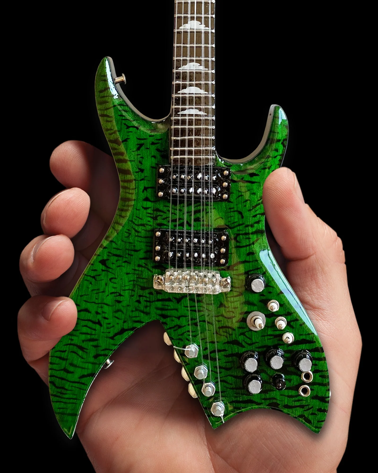 SLASH - B.C. RICH® BICH GREEN MINI GUITAR - Image 2