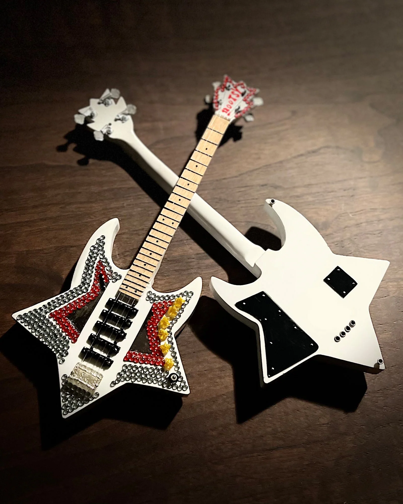 BOOTSY COLLINS - SPACE BASS - MINI GUITAR - Image 2