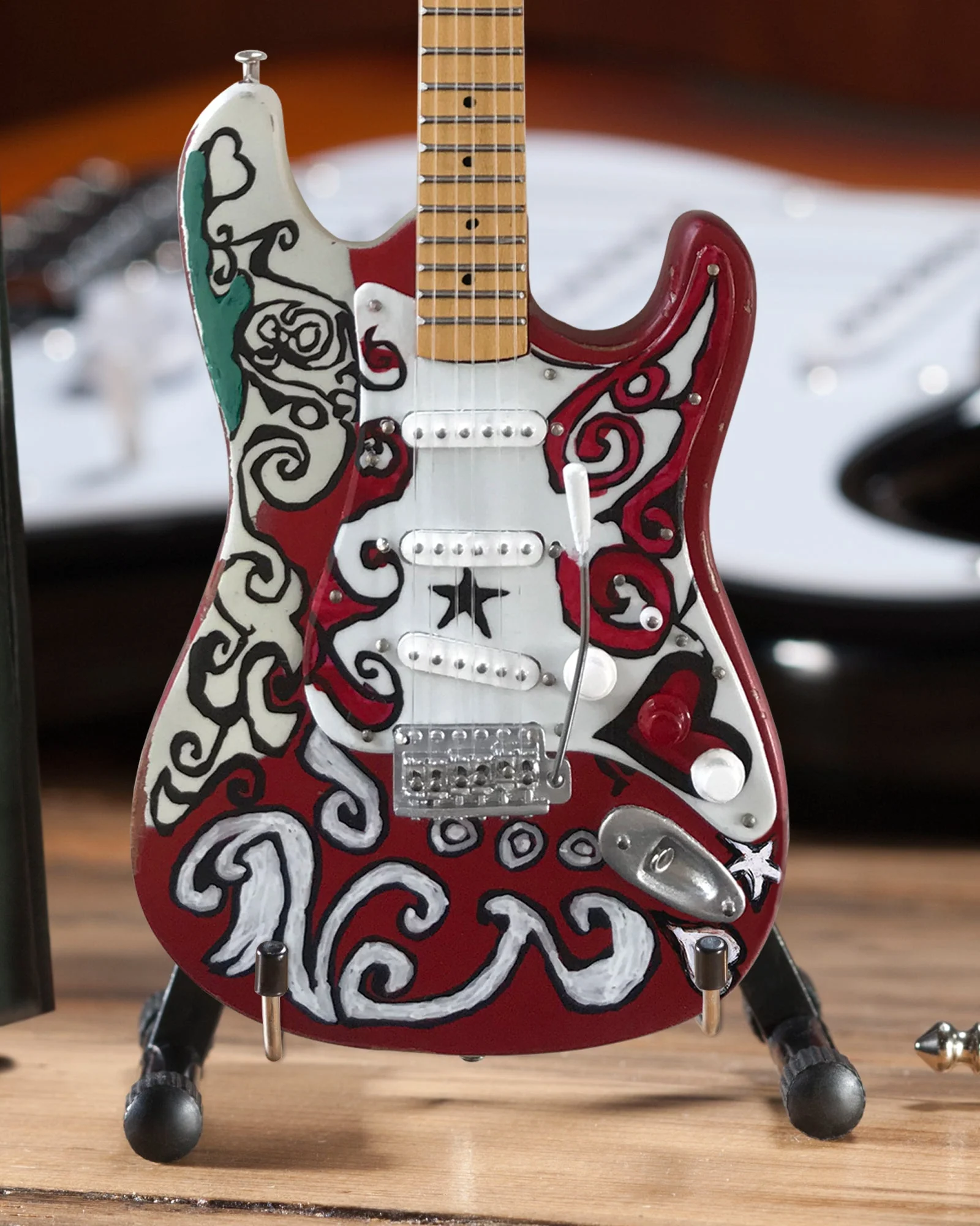 JIMI HENDRIX - FENDER™ STRAT™ SAVILLE - MINI GUITAR - Image 5