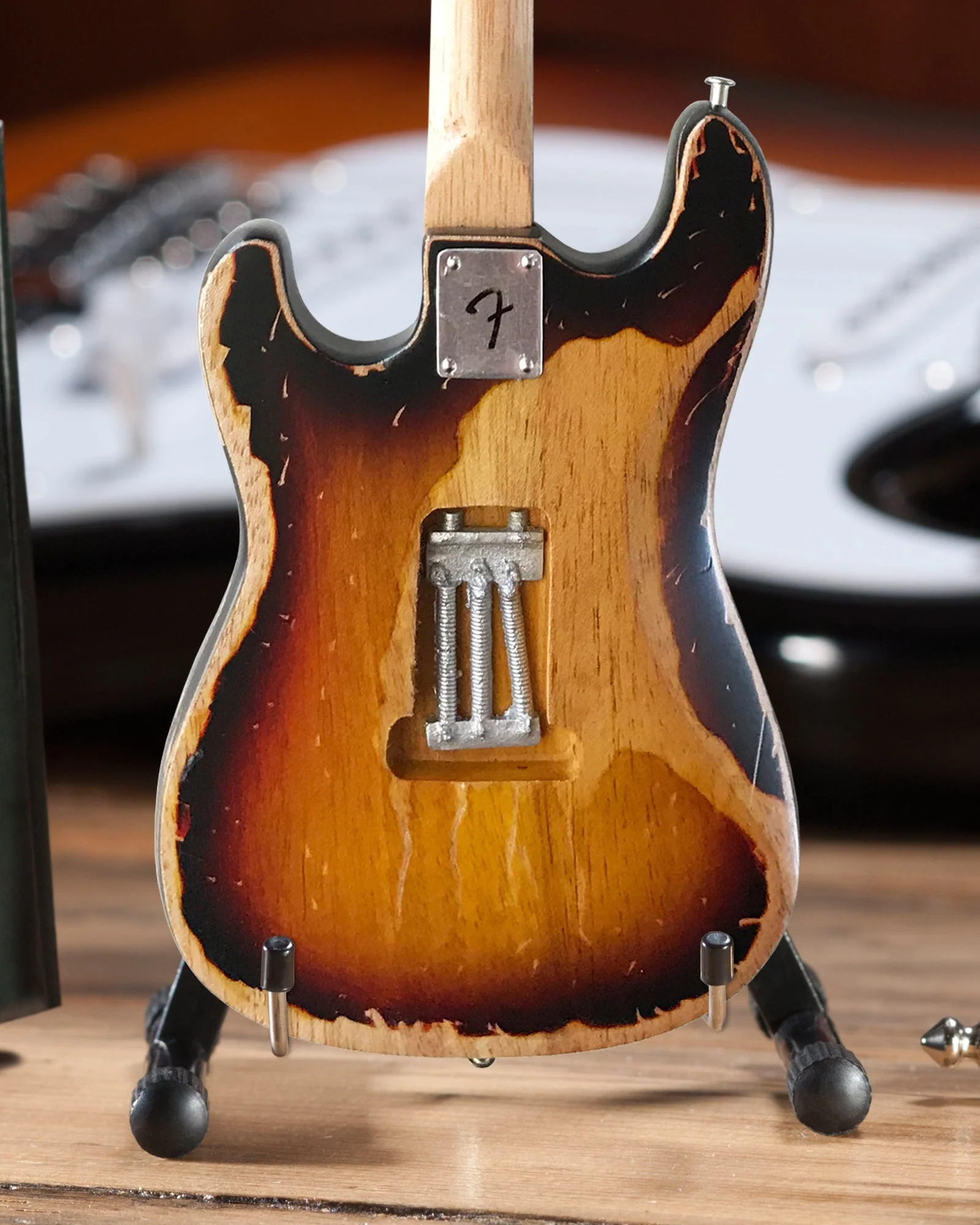 KENNY WAYNE SHEPHERD - FENDER™ STRAT™ VINTAGE 1961 SUNBURST - MINI GUITAR - Image 5