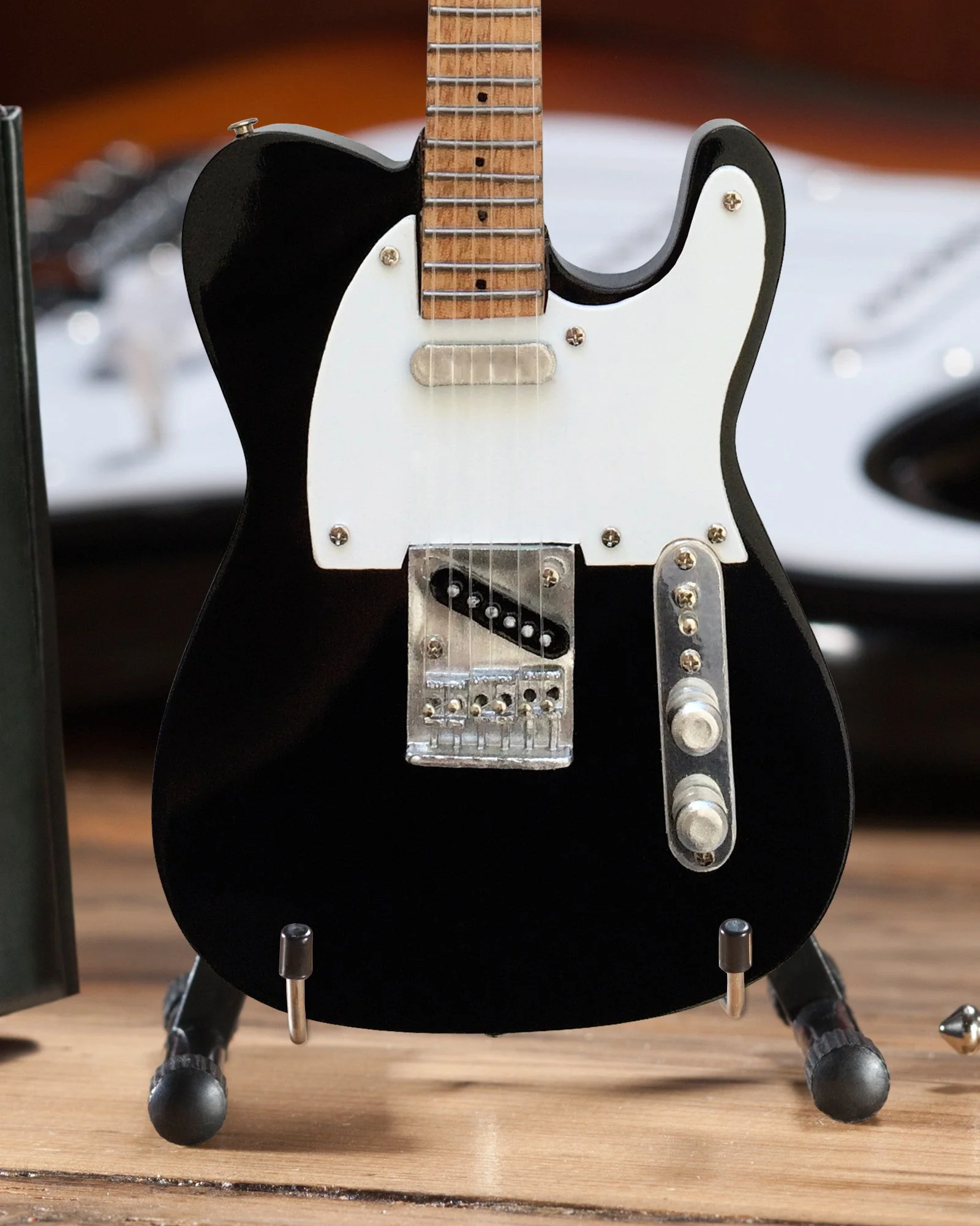 FENDER™ - TELECASTER™ LICENSED BLACK - MINI GUITAR - Image 2