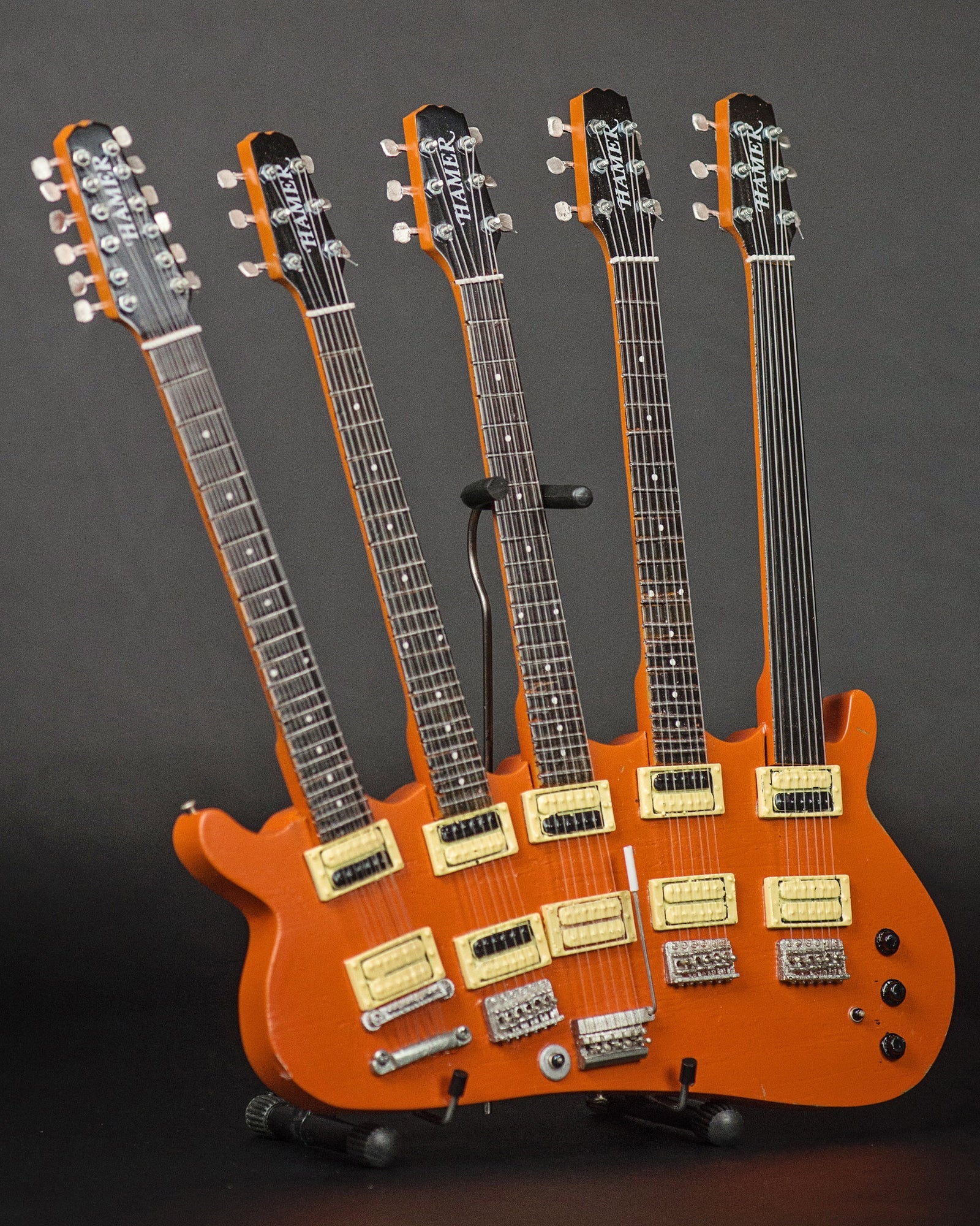 RICK NIELSEN™ - 5-NECK ORANGE MONSTER MINI GUITAR - Image 3