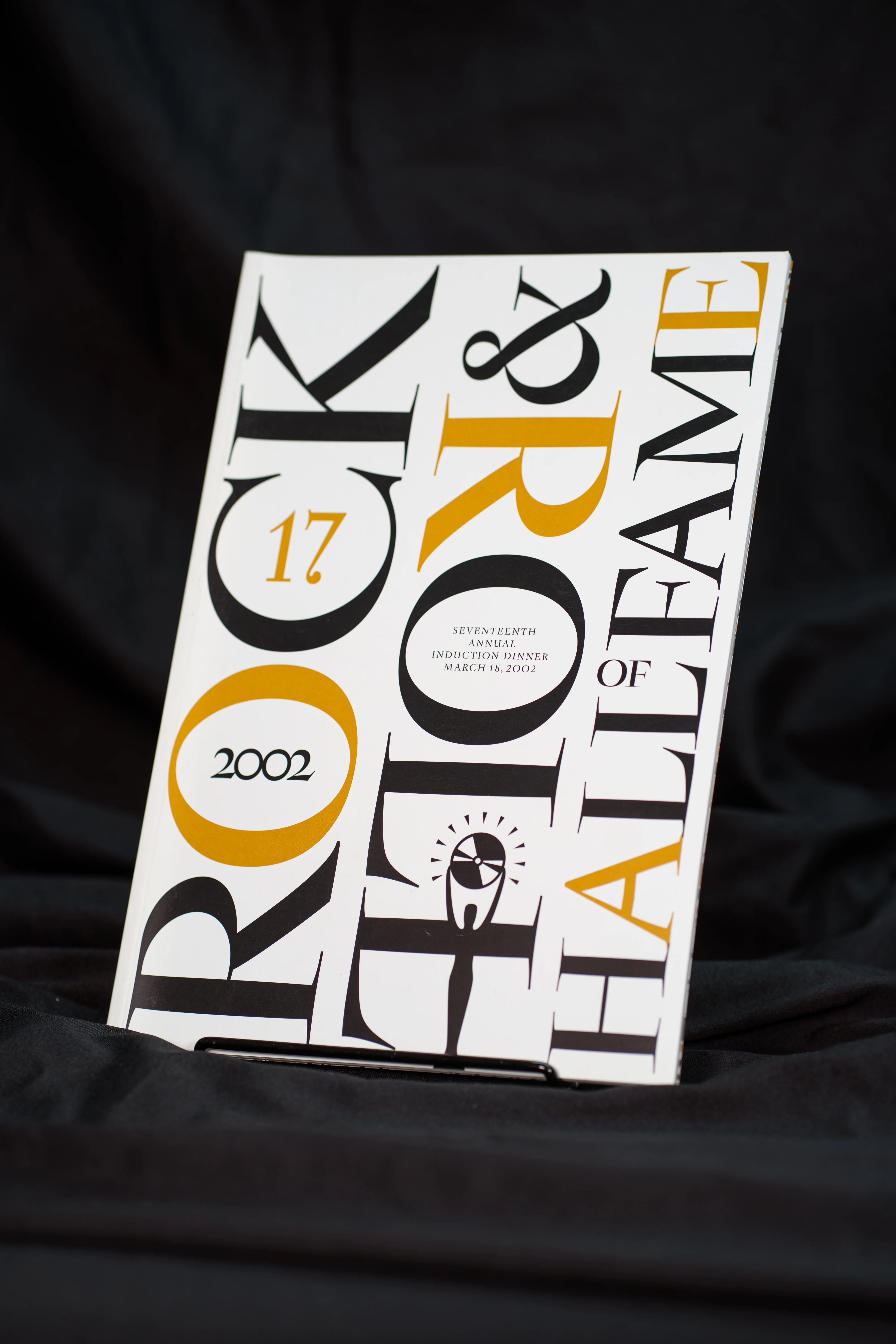 ROCK HALL 2002 - INDUCTION PROGRAM - Image 2