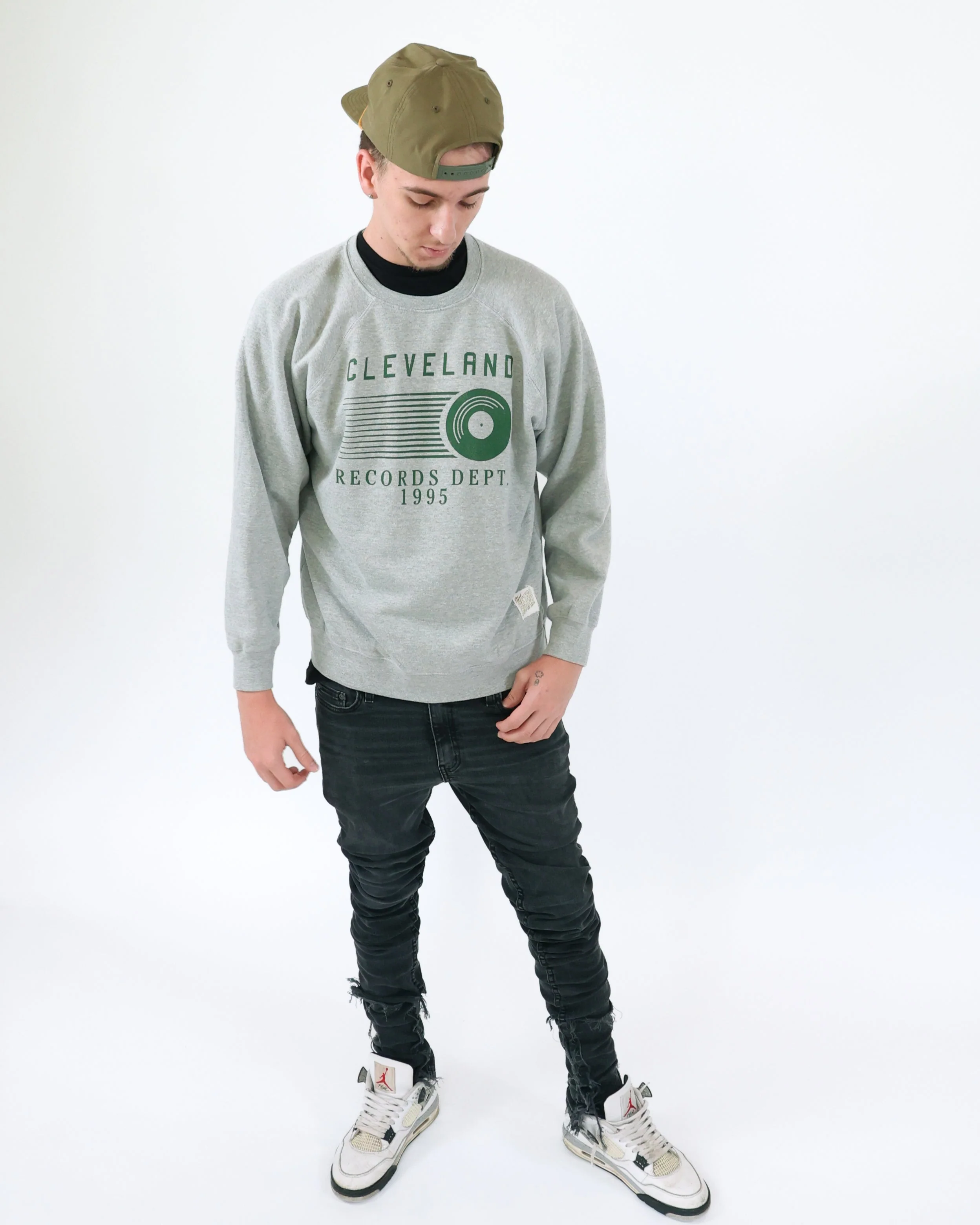 ROCK HALL CLEVELAND RECORD DEPT. PULLOVER CREW - Image 4