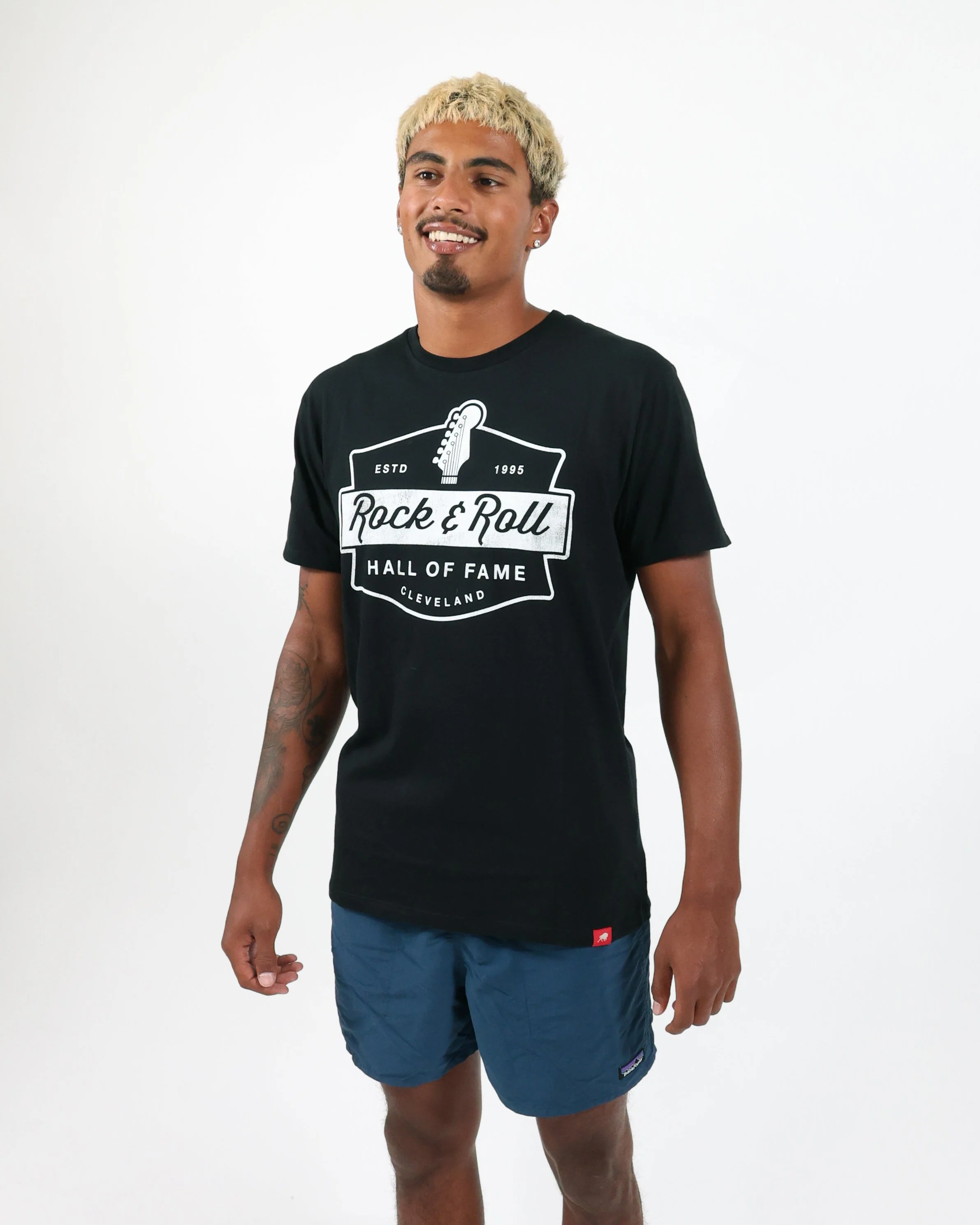 ROCK HALL HEADSTOCK BADGE T-SHIRT