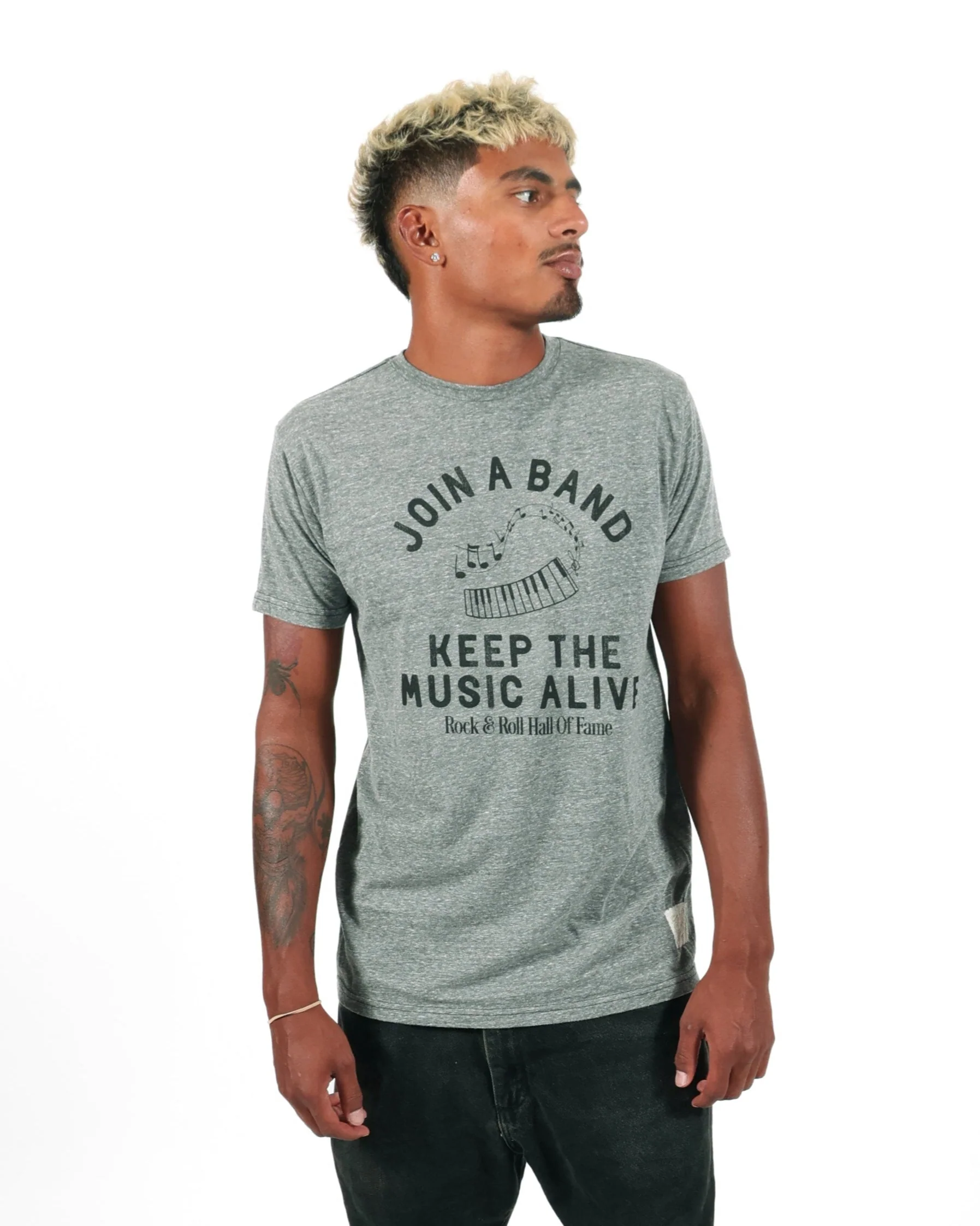 ROCK HALL KEEP THE MUSIC ALIVE T-SHIRT - Image 4