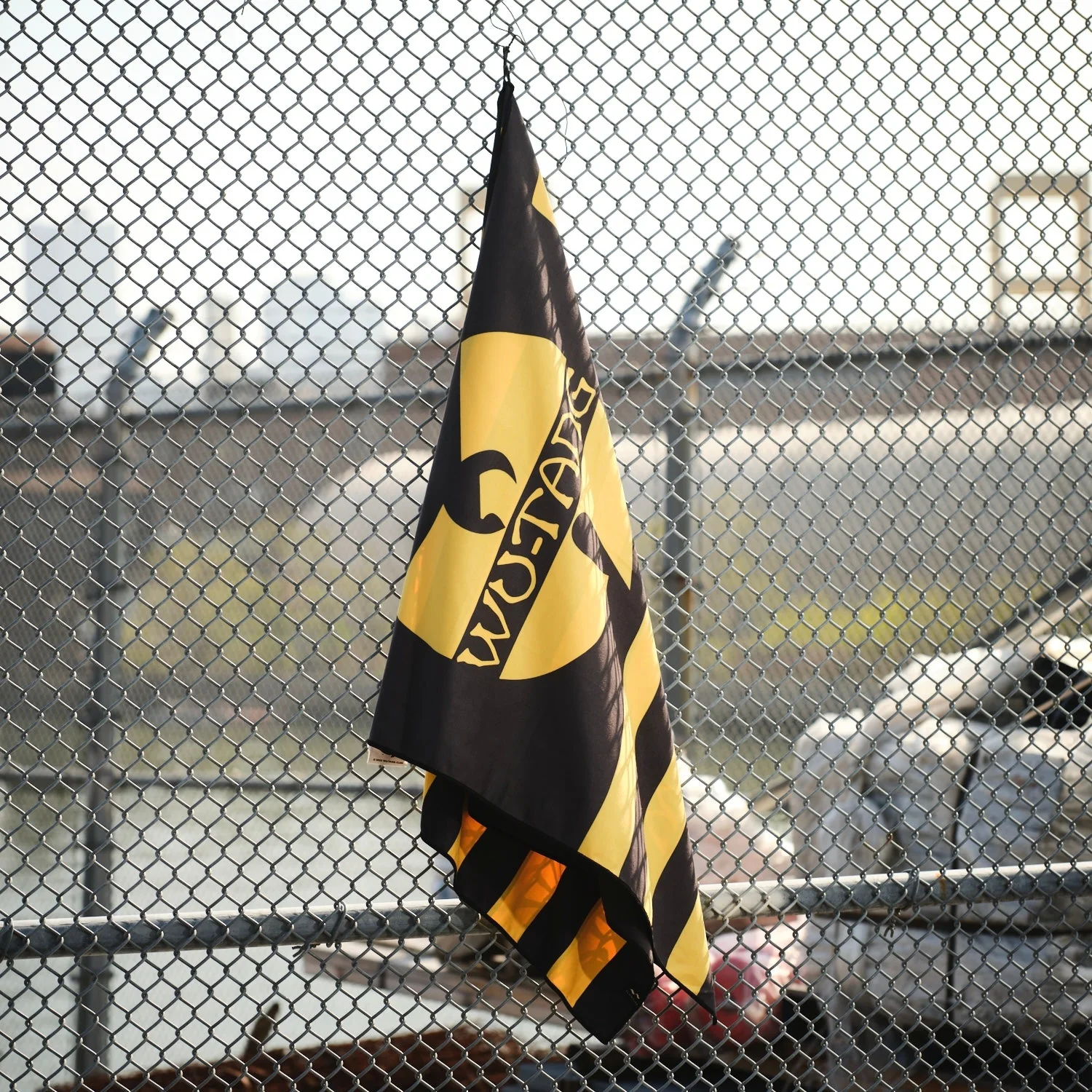 WU-TANG CLAN x SLOWTIDE - STATEN LIGHTWEIGHT QUICK-DRY TRAVEL TOWEL - Image 3