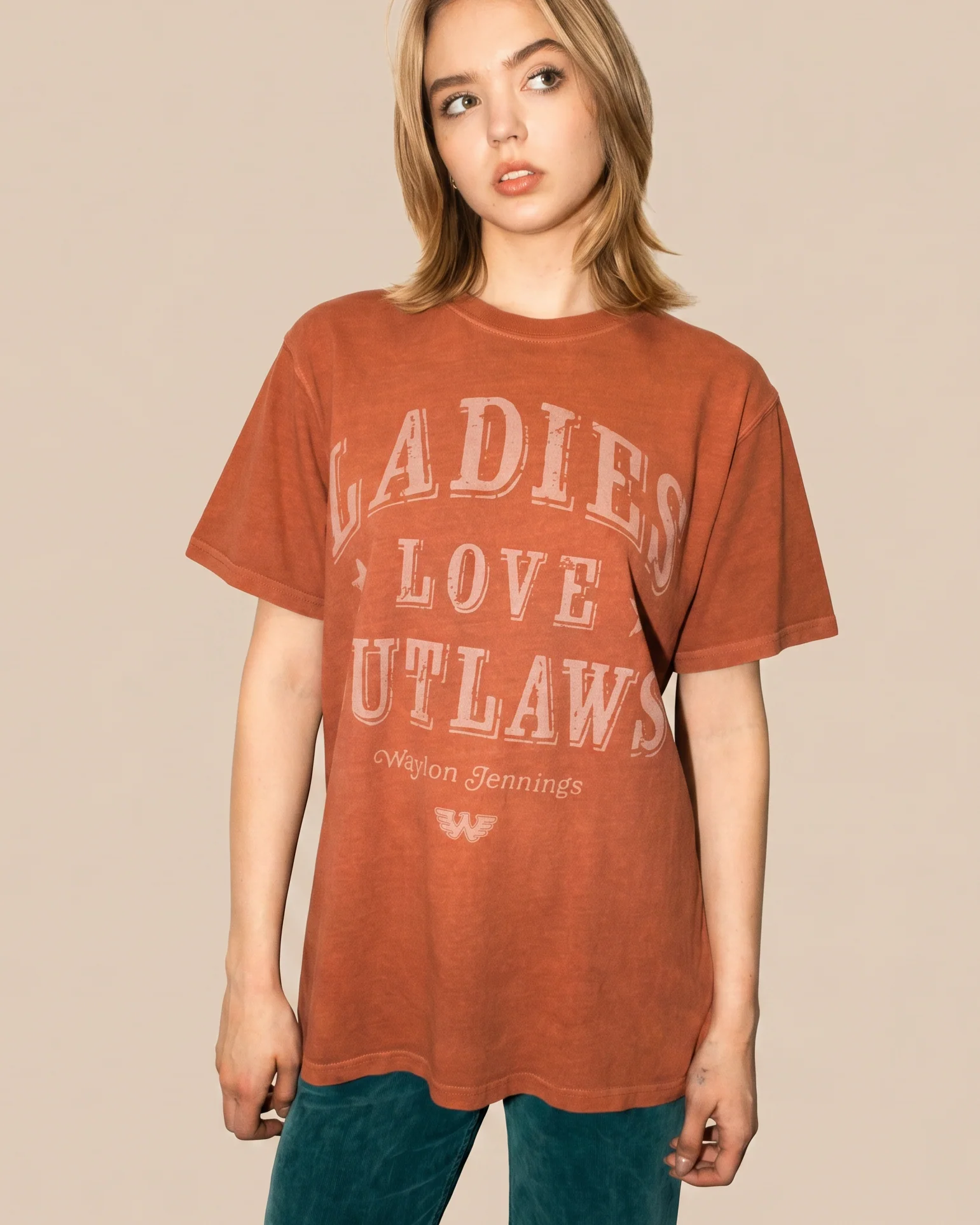 WAYLON JENNINGS - LADIES LOVE OUTLAWS SHIRT